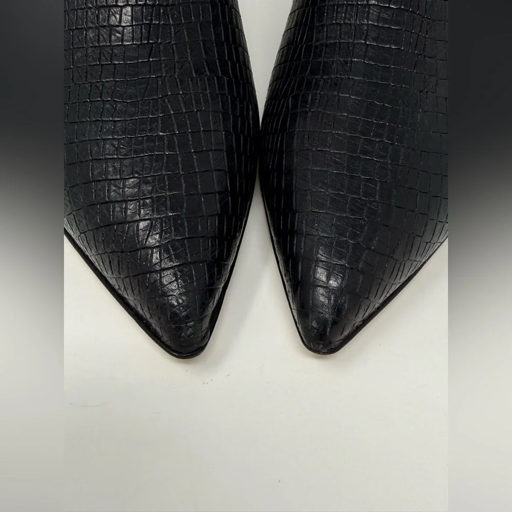New Bruno Magli Nerina Bootie Black Snake Sz 7.5